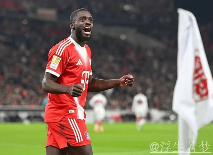 拜仁等待乌帕续约决定,施洛特贝克转会存变数 拜仁等待乌帕续约决定,施洛特贝克转会存变数