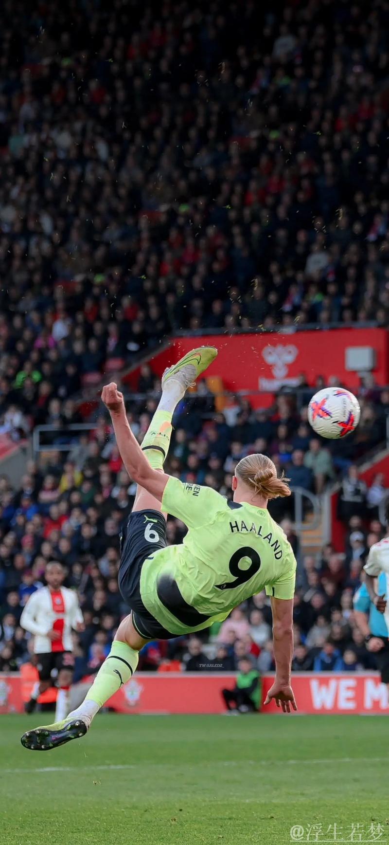 哈兰德揭秘进球后不庆祝奥秘，灵感源于电影角色与网络梗图